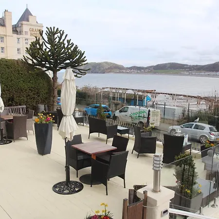 Bryn-Y-Mor Hotel (Adults Only)-2